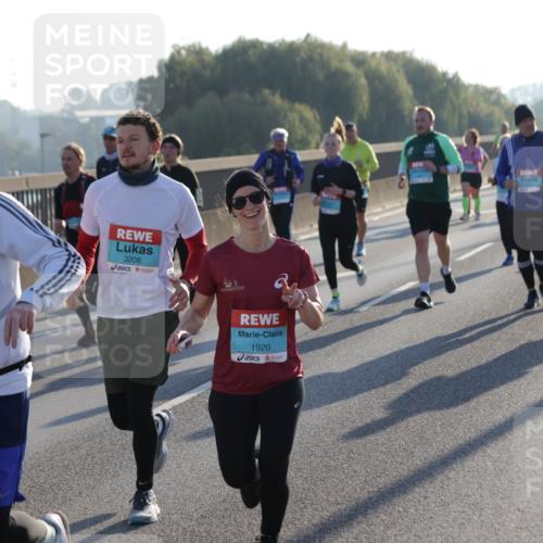 03.10.2025 - Köhlbrandbrückenlauf Jannik Wohlers http://msf.ph/oto/9058130 03.10.2025 09:21:32 Position 3 1927, 3208, 1920 meine-sportfotos.de