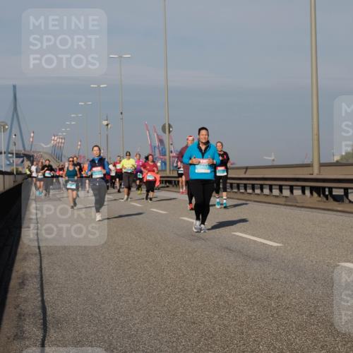 03.10.2025 - Köhlbrandbrückenlauf Fabian Wolf http://msf.ph/oto/9058162 03.10.2025 10:04:16 Position 3  meine-sportfotos.de