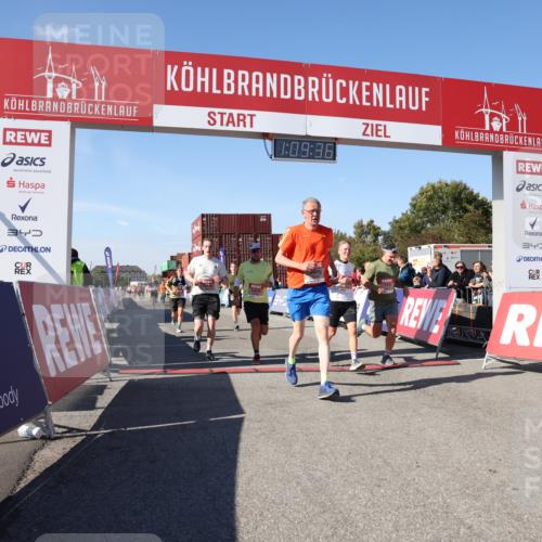 03.10.2025 - Köhlbrandbrückenlauf Lena Gebhardt http://msf.ph/oto/9058189 03.10.2025 13:09:36 Ziel 4212, 4262, 4298, 4358, 4365, 4502, 4614, 5803, 5813, 5907, 6379, 6438, 6481, 6667, 6803 meine-sportfotos.de