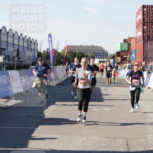 03.10.2025 - Köhlbrandbrückenlauf Jannik Wohlers http://msf.ph/oto/9058213 03.10.2025 13:11:48 Ziel 4178, 4353, 4354, 4469, 4568, 4685, 4736, 4782, 5097, 5396, 5426, 5866, 5869, 5937, 6033, 6048, 6049, 6217, 6218, 6622, 6689 meine-sportfotos.de
