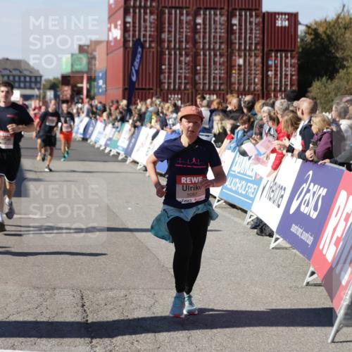 03.10.2025 - Köhlbrandbrückenlauf Jannik Wohlers http://msf.ph/oto/9058283 03.10.2025 13:11:50 Ziel 4100, 4101, 4178, 4353, 4354, 4469, 4568, 4685, 4736, 4782, 5097, 5396, 5426, 5866, 5869, 5937, 6033, 6048, 6049, 6622, 6763 meine-sportfotos.de