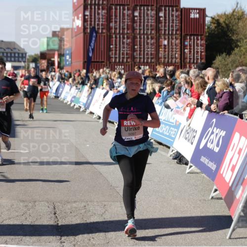03.10.2025 - Köhlbrandbrückenlauf Jannik Wohlers http://msf.ph/oto/9058292 03.10.2025 13:11:50 Ziel 4100, 4101, 4178, 4353, 4354, 4469, 4568, 4685, 4736, 4782, 5097, 5396, 5426, 5866, 5869, 5937, 6033, 6048, 6049, 6622, 6763 meine-sportfotos.de