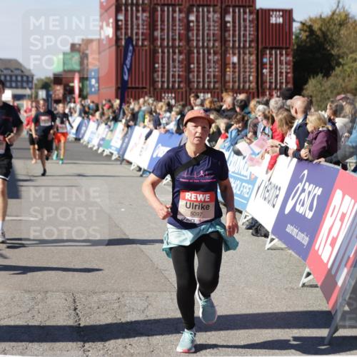03.10.2025 - Köhlbrandbrückenlauf Jannik Wohlers http://msf.ph/oto/9058300 03.10.2025 13:11:50 Ziel 4100, 4101, 4178, 4353, 4354, 4469, 4568, 4685, 4736, 4782, 5097, 5396, 5426, 5866, 5869, 5937, 6033, 6048, 6049, 6622, 6763 meine-sportfotos.de