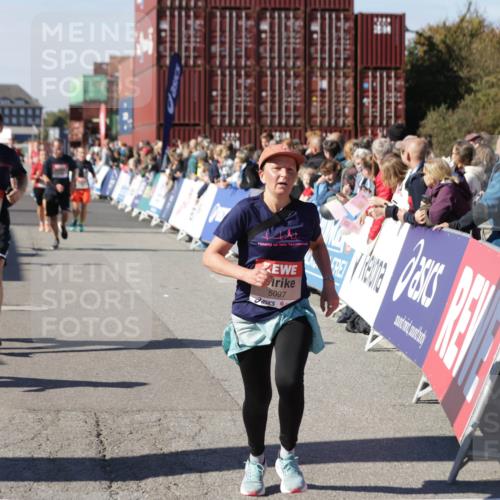 03.10.2025 - Köhlbrandbrückenlauf Jannik Wohlers http://msf.ph/oto/9058304 03.10.2025 13:11:50 Ziel 4100, 4101, 4178, 4353, 4354, 4469, 4568, 4685, 4736, 4782, 5097, 5396, 5426, 5866, 5869, 5937, 6033, 6048, 6049, 6622, 6763 meine-sportfotos.de