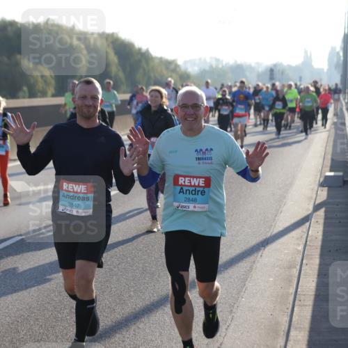 03.10.2025 - Köhlbrandbrückenlauf Jannik Wohlers http://msf.ph/oto/9058311 03.10.2025 09:21:39 Position 3 2847, 2848 meine-sportfotos.de