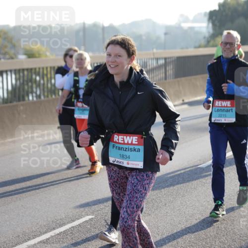 03.10.2025 - Köhlbrandbrückenlauf Jannik Wohlers http://msf.ph/oto/9058346 03.10.2025 09:21:43 Position 3 1834, 2215 meine-sportfotos.de