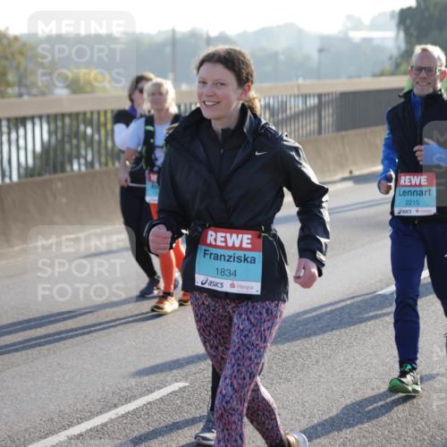 03.10.2025 - Köhlbrandbrückenlauf Jannik Wohlers http://msf.ph/oto/9058353 03.10.2025 09:21:43 Position 3 1834, 2215 meine-sportfotos.de