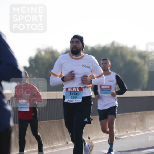 03.10.2025 - Köhlbrandbrückenlauf Jannik Wohlers http://msf.ph/oto/9058358 03.10.2025 09:14:00 Position 3 3004, 3340, 3343 meine-sportfotos.de