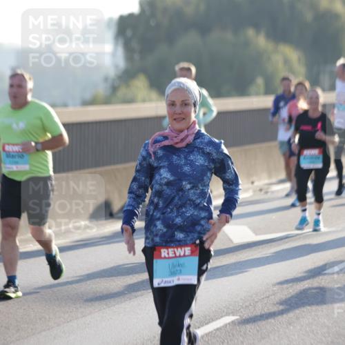 03.10.2025 - Köhlbrandbrückenlauf Jannik Wohlers http://msf.ph/oto/9058380 03.10.2025 09:21:44 Position 3 3823 meine-sportfotos.de
