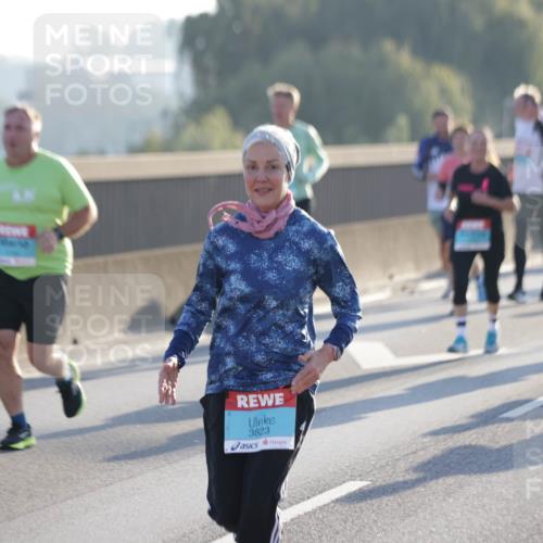 03.10.2025 - Köhlbrandbrückenlauf Jannik Wohlers http://msf.ph/oto/9058388 03.10.2025 09:21:44 Position 3 3823 meine-sportfotos.de
