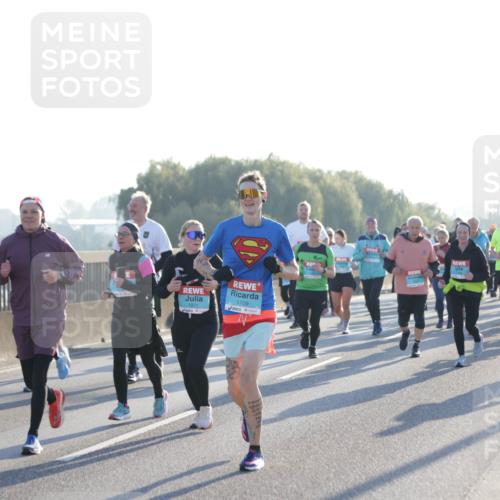 03.10.2025 - Köhlbrandbrückenlauf Jannik Wohlers http://msf.ph/oto/9058408 03.10.2025 09:21:47 Position 3 1971, 1709 meine-sportfotos.de