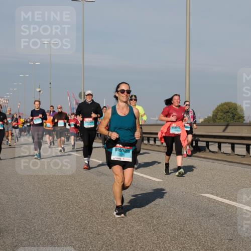 03.10.2025 - Köhlbrandbrückenlauf Fabian Wolf http://msf.ph/oto/9058446 03.10.2025 10:04:24 Position 3 2075 meine-sportfotos.de