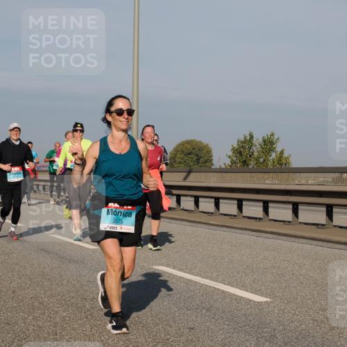 03.10.2025 - Köhlbrandbrückenlauf Fabian Wolf http://msf.ph/oto/9058468 03.10.2025 10:04:25 Position 3 2075 meine-sportfotos.de
