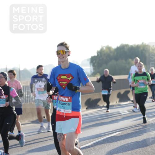 03.10.2025 - Köhlbrandbrückenlauf Jannik Wohlers http://msf.ph/oto/9058504 03.10.2025 09:21:49 Position 3 2789, 1709 meine-sportfotos.de