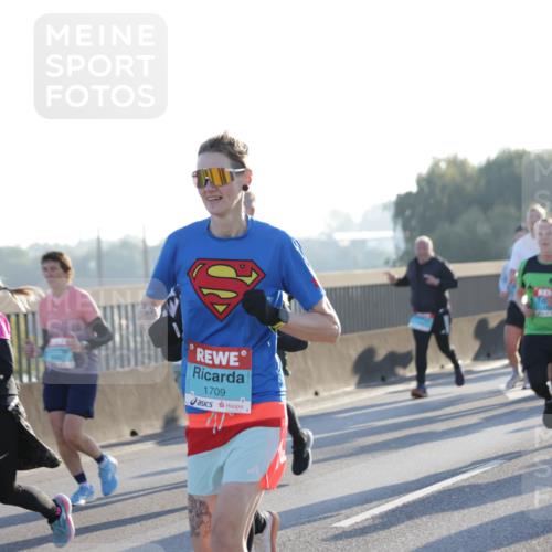 03.10.2025 - Köhlbrandbrückenlauf Jannik Wohlers http://msf.ph/oto/9058530 03.10.2025 09:21:49 Position 3 1709 meine-sportfotos.de