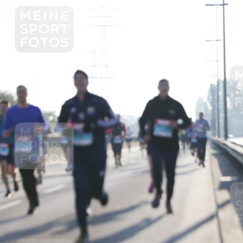 03.10.2025 - Köhlbrandbrückenlauf Jannik Wohlers http://msf.ph/oto/9058644 03.10.2025 09:14:06 Position 3  meine-sportfotos.de