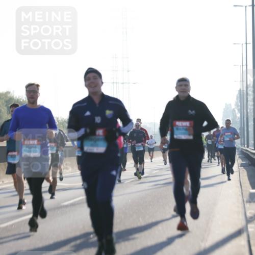 03.10.2025 - Köhlbrandbrückenlauf Jannik Wohlers http://msf.ph/oto/9058657 03.10.2025 09:14:06 Position 3  meine-sportfotos.de