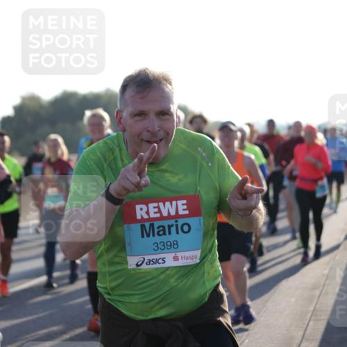 03.10.2025 - Köhlbrandbrückenlauf Jannik Wohlers http://msf.ph/oto/9058668 03.10.2025 09:21:53 Position 3 3398 meine-sportfotos.de