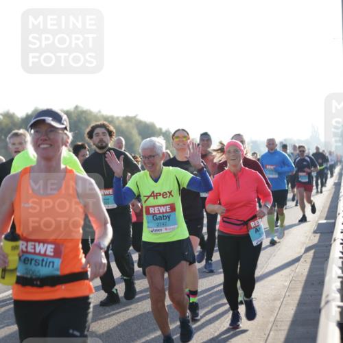 03.10.2025 - Köhlbrandbrückenlauf Jannik Wohlers http://msf.ph/oto/9058709 03.10.2025 09:21:54 Position 3 2005, 2742 meine-sportfotos.de