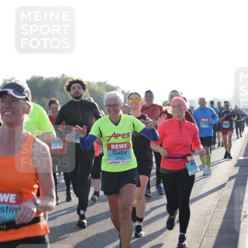 03.10.2025 - Köhlbrandbrückenlauf Jannik Wohlers http://msf.ph/oto/9058732 03.10.2025 09:21:54 Position 3 2006, 2742 meine-sportfotos.de
