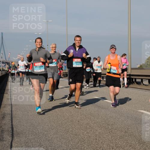 03.10.2025 - Köhlbrandbrückenlauf Fabian Wolf http://msf.ph/oto/9058754 03.10.2025 10:04:32 Position 3 1707, 3430, 2141, 2065 meine-sportfotos.de
