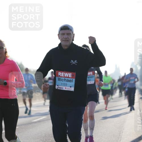 03.10.2025 - Köhlbrandbrückenlauf Jannik Wohlers http://msf.ph/oto/9058783 03.10.2025 09:14:08 Position 3 1133, 258, 141 meine-sportfotos.de