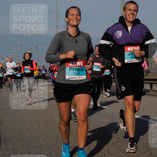 03.10.2025 - Köhlbrandbrückenlauf Fabian Wolf http://msf.ph/oto/9058828 03.10.2025 10:04:34 Position 3 3422, 1707, 2308, 343, 2065 meine-sportfotos.de