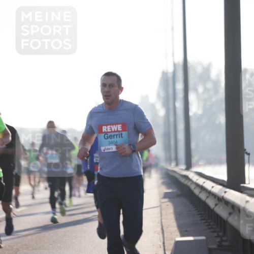 03.10.2025 - Köhlbrandbrückenlauf Jannik Wohlers http://msf.ph/oto/9058918 03.10.2025 09:14:12 Position 3 2819, 3404 meine-sportfotos.de