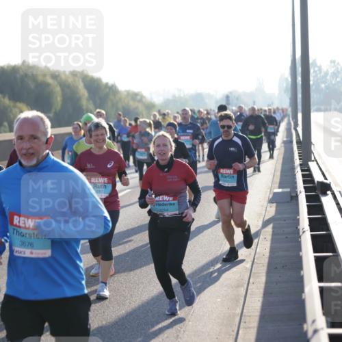03.10.2025 - Köhlbrandbrückenlauf Jannik Wohlers http://msf.ph/oto/9058921 03.10.2025 09:21:59 Position 3 421, 2045, 3676, 3151, 1097, 2204 meine-sportfotos.de