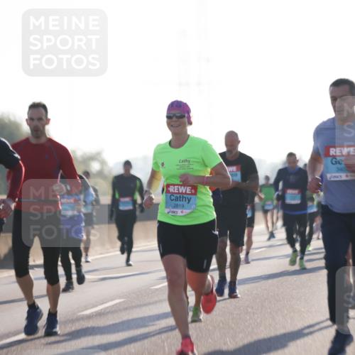 03.10.2025 - Köhlbrandbrückenlauf Jannik Wohlers http://msf.ph/oto/9058926 03.10.2025 09:14:13 Position 3 2820, 2819, 340 meine-sportfotos.de