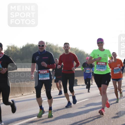 03.10.2025 - Köhlbrandbrückenlauf Jannik Wohlers http://msf.ph/oto/9058978 03.10.2025 09:14:13 Position 3 7776, 2820, 2819, 3404 meine-sportfotos.de