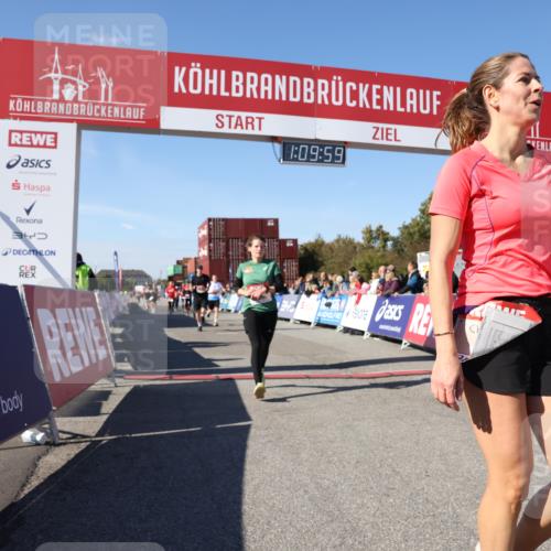 03.10.2025 - Köhlbrandbrückenlauf Lena Gebhardt http://msf.ph/oto/9059002 03.10.2025 13:10:00 Ziel 4260, 4625, 4718, 4787, 4837, 4929, 5520, 5763, 5941, 6083, 6111, 6428, 6432, 6750, 6764 meine-sportfotos.de