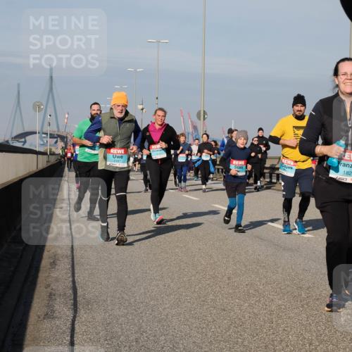 03.10.2025 - Köhlbrandbrückenlauf Fabian Wolf http://msf.ph/oto/9059165 03.10.2025 10:04:43 Position 3 2187, 1414, 2840, 1825 meine-sportfotos.de