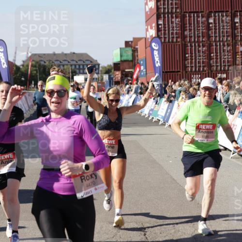 03.10.2025 - Köhlbrandbrückenlauf Jannik Wohlers http://msf.ph/oto/9059172 03.10.2025 13:12:13 Ziel 4176, 4305, 4369, 4468, 4470, 4474, 4656, 5644, 5856, 5927, 6098, 6121, 6184, 6185, 6565, 6566 meine-sportfotos.de