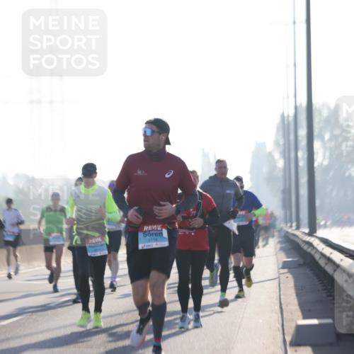 03.10.2025 - Köhlbrandbrückenlauf Jannik Wohlers http://msf.ph/oto/9059180 03.10.2025 09:14:18 Position 3 506, 3118 meine-sportfotos.de