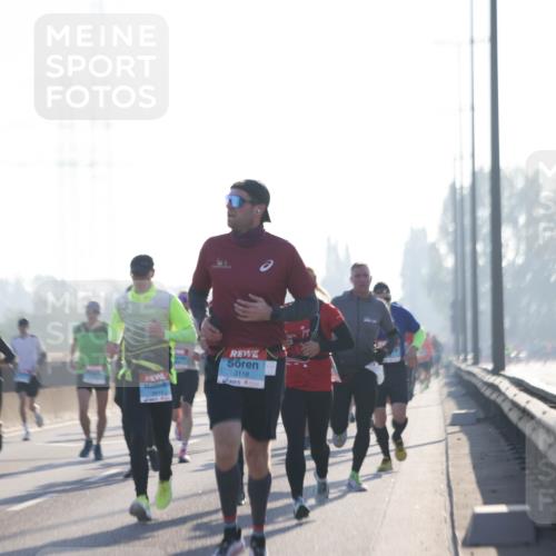 03.10.2025 - Köhlbrandbrückenlauf Jannik Wohlers http://msf.ph/oto/9059188 03.10.2025 09:14:18 Position 3 3118 meine-sportfotos.de