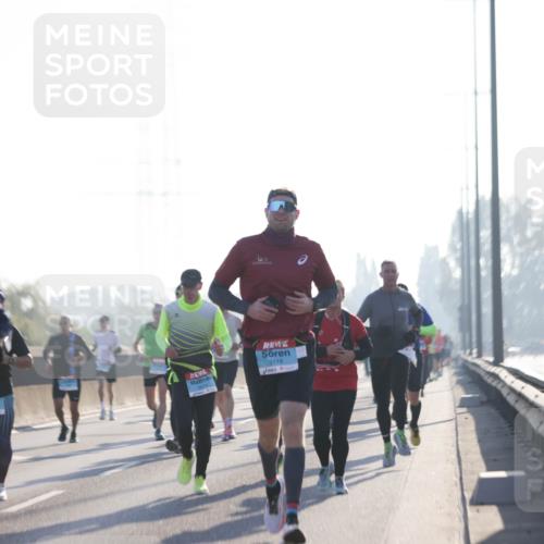 03.10.2025 - Köhlbrandbrückenlauf Jannik Wohlers http://msf.ph/oto/9059203 03.10.2025 09:14:19 Position 3 3118 meine-sportfotos.de