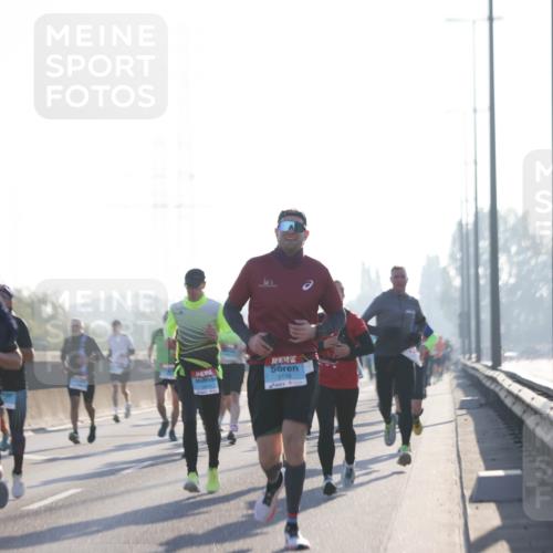 03.10.2025 - Köhlbrandbrückenlauf Jannik Wohlers http://msf.ph/oto/9059219 03.10.2025 09:14:19 Position 3 35, 3118 meine-sportfotos.de