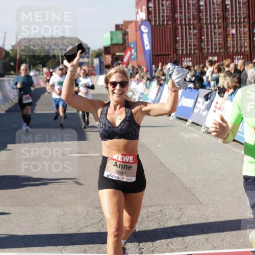 03.10.2025 - Köhlbrandbrückenlauf Jannik Wohlers http://msf.ph/oto/9059221 03.10.2025 13:12:14 Ziel 4176, 4266, 4305, 4369, 4468, 4470, 4474, 4656, 5062, 5644, 5856, 6098, 6121, 6184, 6185, 6565, 6566 meine-sportfotos.de