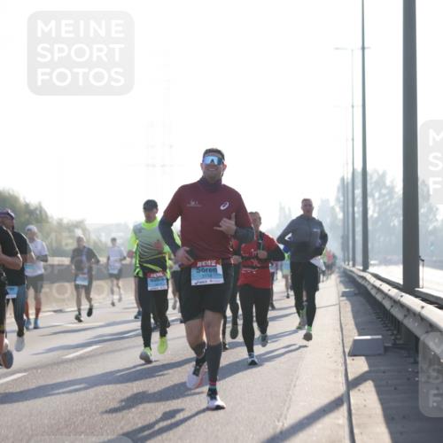 03.10.2025 - Köhlbrandbrückenlauf Jannik Wohlers http://msf.ph/oto/9059250 03.10.2025 09:14:19 Position 3 50, 96, 3118 meine-sportfotos.de