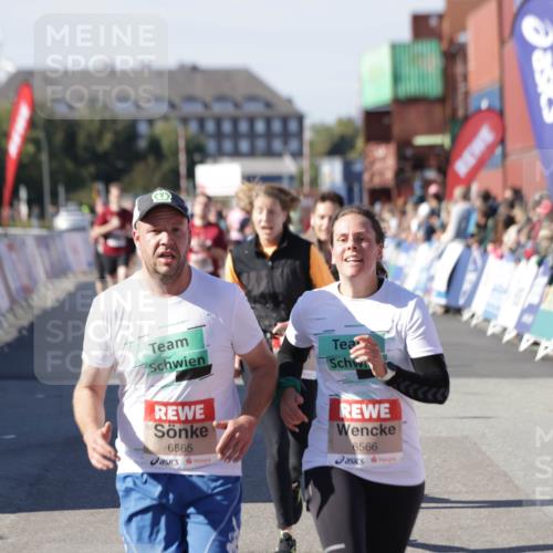 03.10.2025 - Köhlbrandbrückenlauf Jannik Wohlers http://msf.ph/oto/9059275 03.10.2025 13:12:18 Ziel 4266, 4305, 4369, 4470, 4474, 4656, 4908, 5062, 5644, 6098, 6121, 6185, 6565, 6566 meine-sportfotos.de