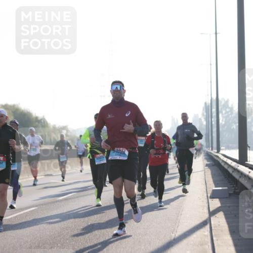 03.10.2025 - Köhlbrandbrückenlauf Jannik Wohlers http://msf.ph/oto/9059286 03.10.2025 09:14:20 Position 3 236, 3091, 3118 meine-sportfotos.de