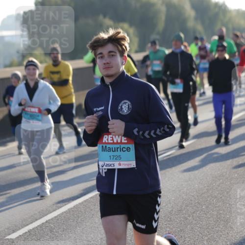 03.10.2025 - Köhlbrandbrückenlauf Jannik Wohlers http://msf.ph/oto/9059346 03.10.2025 09:22:12 Position 3 1725 meine-sportfotos.de