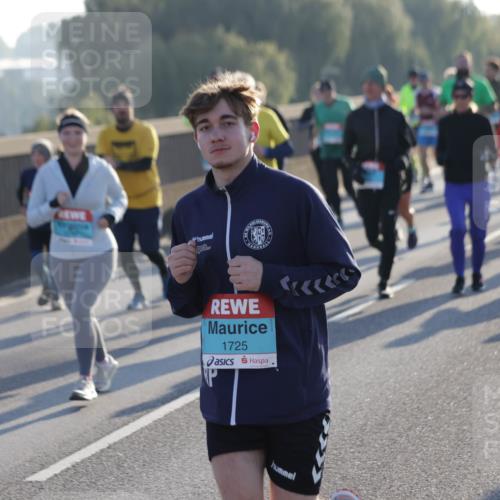 03.10.2025 - Köhlbrandbrückenlauf Jannik Wohlers http://msf.ph/oto/9059350 03.10.2025 09:22:12 Position 3 1725 meine-sportfotos.de