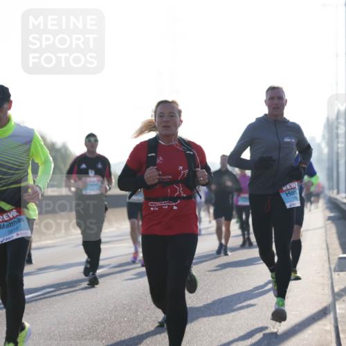 03.10.2025 - Köhlbrandbrückenlauf Jannik Wohlers http://msf.ph/oto/9059430 03.10.2025 09:14:22 Position 3 3514 meine-sportfotos.de