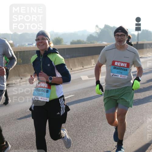 03.10.2025 - Köhlbrandbrückenlauf Lena Gebhardt http://msf.ph/oto/9059433 03.10.2025 09:18:49 Position 1 1378, 1377, 1776 meine-sportfotos.de