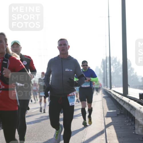 03.10.2025 - Köhlbrandbrückenlauf Jannik Wohlers http://msf.ph/oto/9059493 03.10.2025 09:14:23 Position 3  meine-sportfotos.de