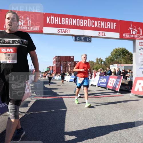 03.10.2025 - Köhlbrandbrückenlauf Lena Gebhardt http://msf.ph/oto/9059509 03.10.2025 13:10:16 Ziel 4147, 4196, 4343, 4364, 4573, 4683, 4730, 4822, 5029, 5977, 6111, 6587, 6813 meine-sportfotos.de