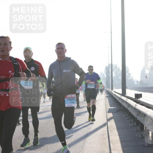 03.10.2025 - Köhlbrandbrückenlauf Jannik Wohlers http://msf.ph/oto/9059525 03.10.2025 09:14:24 Position 3 3403, 3354 meine-sportfotos.de