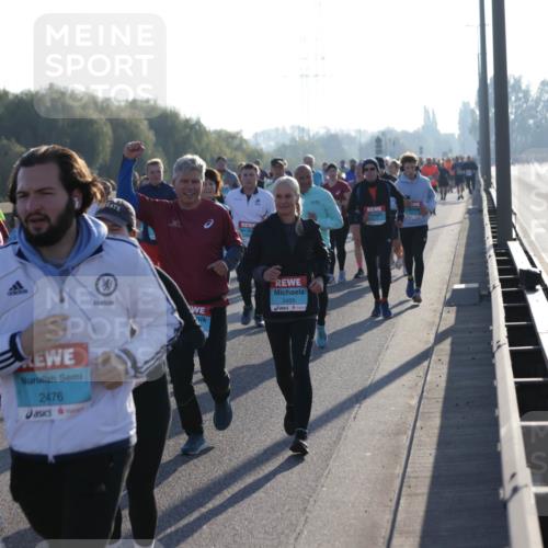 03.10.2025 - Köhlbrandbrückenlauf Jannik Wohlers http://msf.ph/oto/9059551 03.10.2025 09:22:17 Position 3 2476, 2435 meine-sportfotos.de